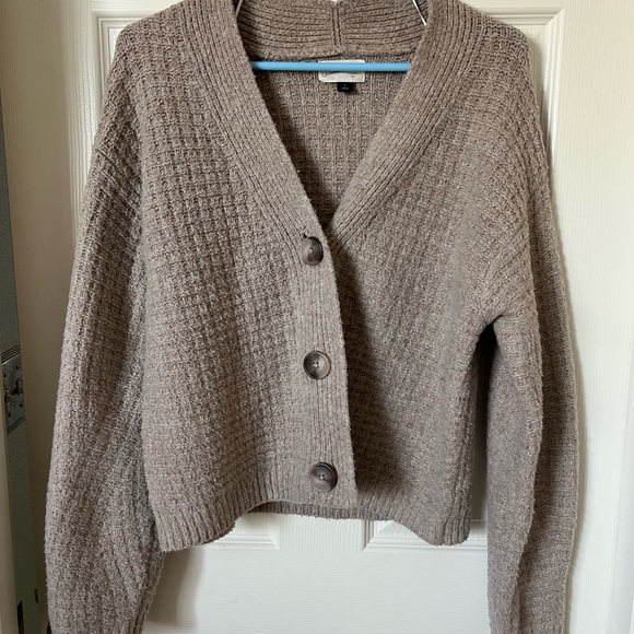 Universal Thread Tan Button-Up Cardigan - Picture 3 of 4